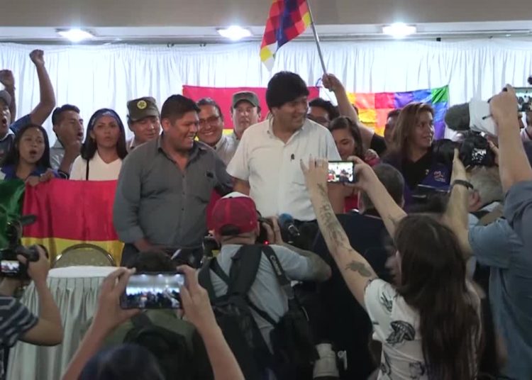 Evo Morales anuncia el binomio presidencial del MAS para elecciones presidenciales