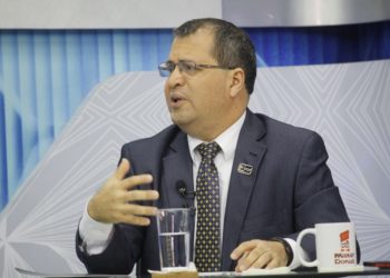 Gobierno está vigilante para detectar y reaccionar ante el coronavirus, dice ministerio de Salud