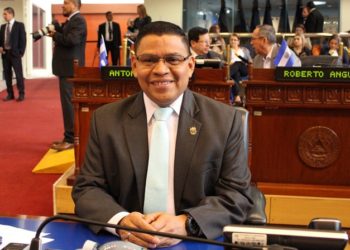 Jefe de fracción de GANA: “Gallegos tendrá que defenderse”