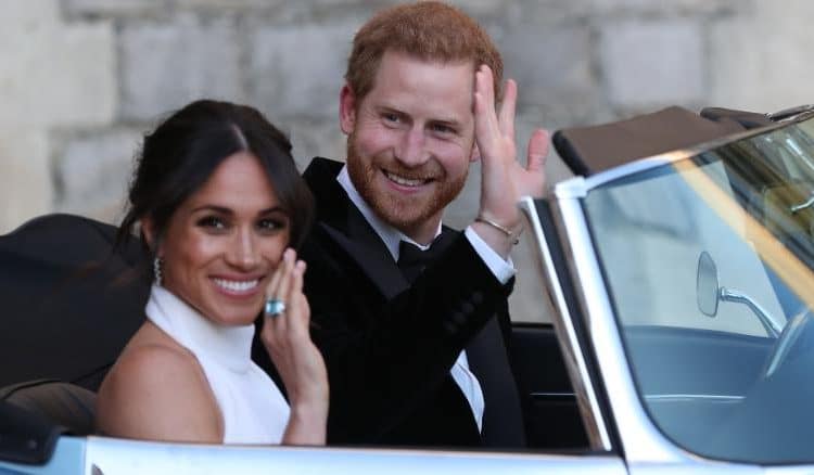 Meghan y Harry ya no son miembros ‘senior’ de la realeza británica