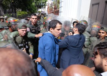 Juan Guaidó dice que chavismo asesinó la República al elegir a jefe del Parlamento