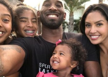 “Estamos completamente devastados”: el primer mensaje de la esposa de Kobe Bryant tras la tragedia