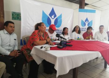 Ciudadanos exigen discusión de Ley General del Agua