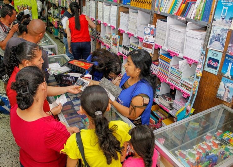Promueven campaña de protección al consumidor en temporada escolar