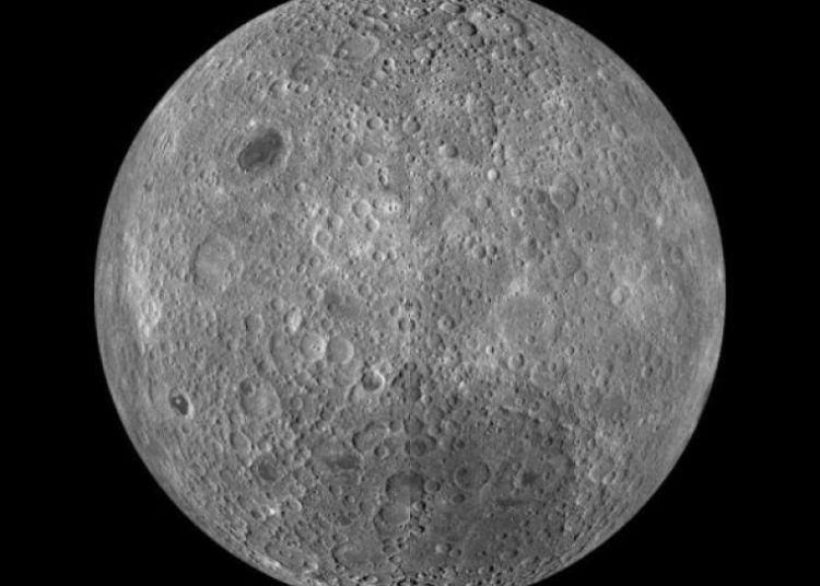 (VIDEO) Imágenes nunca vistas de la cara oculta de la Luna