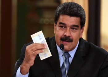 Nicolás Maduro sube el salario mínimo en Venezuela en medio de la hiperinflación