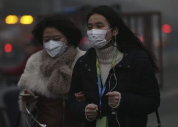 Farmacias no deben especular con precios de mascarillas y los termómetros