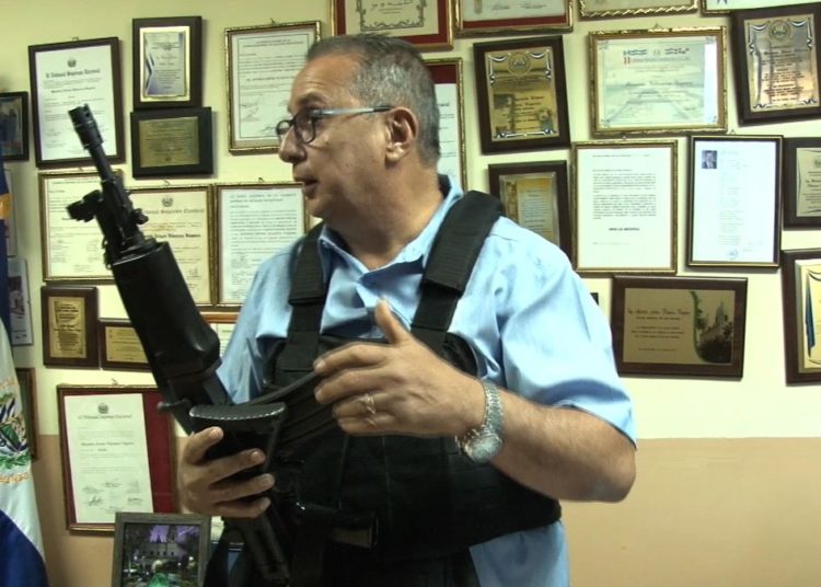 Delincuentes roban dos armas de grueso calibre al alcalde de San José Guayabal