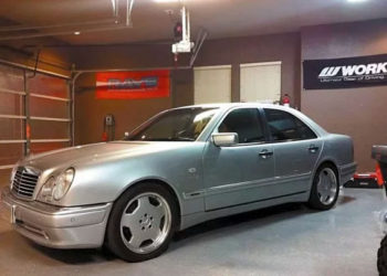 (VIDEO) ‘Napito’ hijo de un senador mexicano presume sus 31 autos de lujo