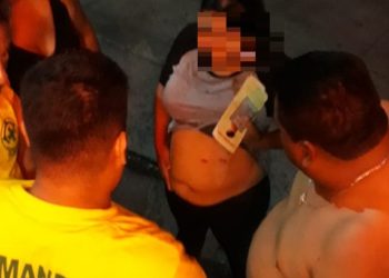 Mujer resulta con serias quemaduras luego que un mortero No 5 le explotara sobre el abdomen