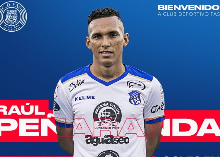 Tras ser campeón con Alianza, Raúl Peñaranda es confirmado como nuevo jugador de C.D. FAS