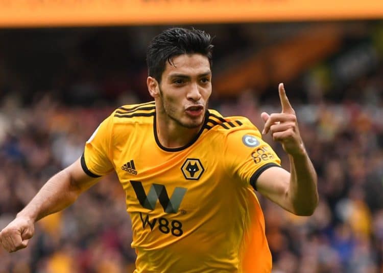 Raúl Jiménez estaría en la órbita de los grandes de Manchester