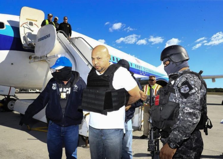 (VIDEO) Exdiputado Roberto Silva fue recluido en Zacatraz