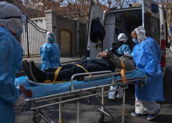 Confirman primeros casos de coronavirus en Reino Unido y Rusia