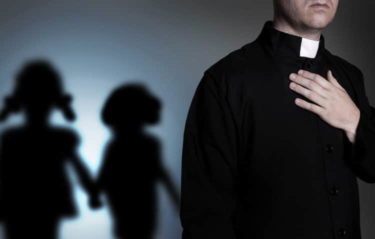Episcopado mexicano confirma investigación a 426 sacerdotes por abuso sexual