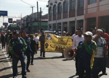 Empleados de alcaldía de Santa Tecla piden incremento salarial