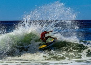 Ministra de Turismo celebra que El Salvador haya obtenido sede del Mundial de Surf