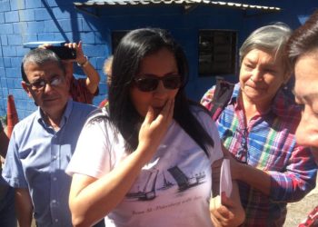 Esposa de Sigfrido Reyes recupera su libertad