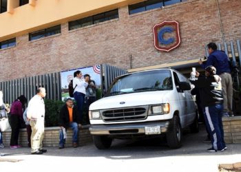 Abuelo del niño que causó una masacre en México sabía del tiroteo y le facilitó las armas