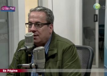 Romeo Auerbach sobre interpelación a funcionarios: «Lo que están haciendo los diputados es perder el tiempo»