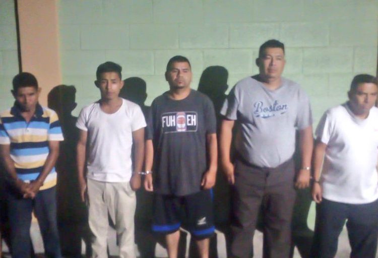 FGR ordena captura de 21 delincuentes en distintos puntos del país