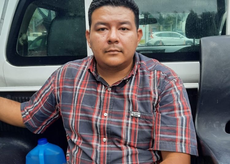 PNC destaca captura de hombre que se conducía en un vehículo robado en la Juan Pablo II