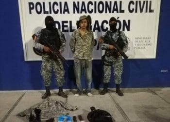 Detienen a marero que vestía prendas militares en La Paz