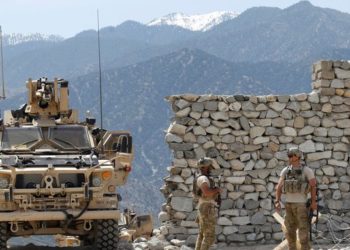 Un soldado afgano mató a dos militares estadounidenses en Afganistán