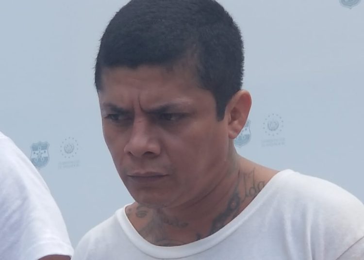 Capturan en Santa Ana a pandillero con amplio record criminal