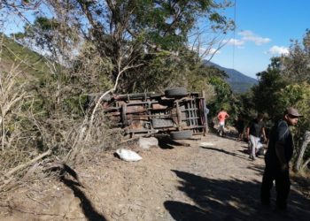 Doce lesionados deja accidente de tránsito en Alegría, Usulután