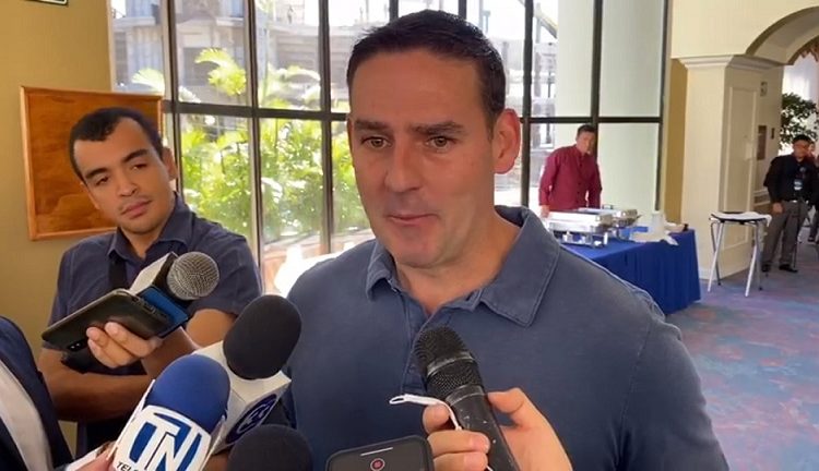 Alcalde de San Salvador apoya veto presidencial a Ley de Anmistía