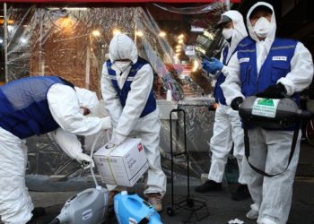 Confirman dos casos nuevos de coronavirus elevando a 14 los contagiados en España