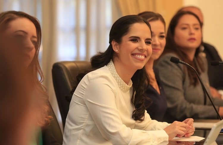 Primera dama presenta Plan Nacional de Primera Infancia