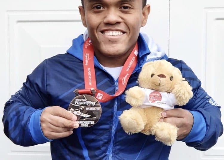 Herbert Aceituno gana medalla de bronce y se ubica cuarto en ranking mundial de parapowerlifting