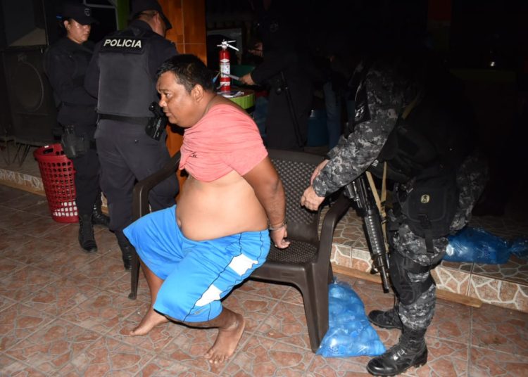 Desmantelan banda de narcolancheros en La Paz
