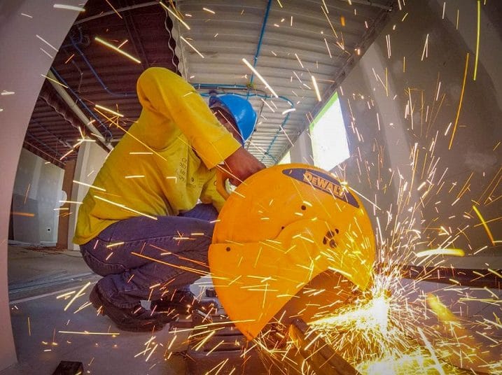 Reos construyen Subdelegación de la PNC en colonia Escalón