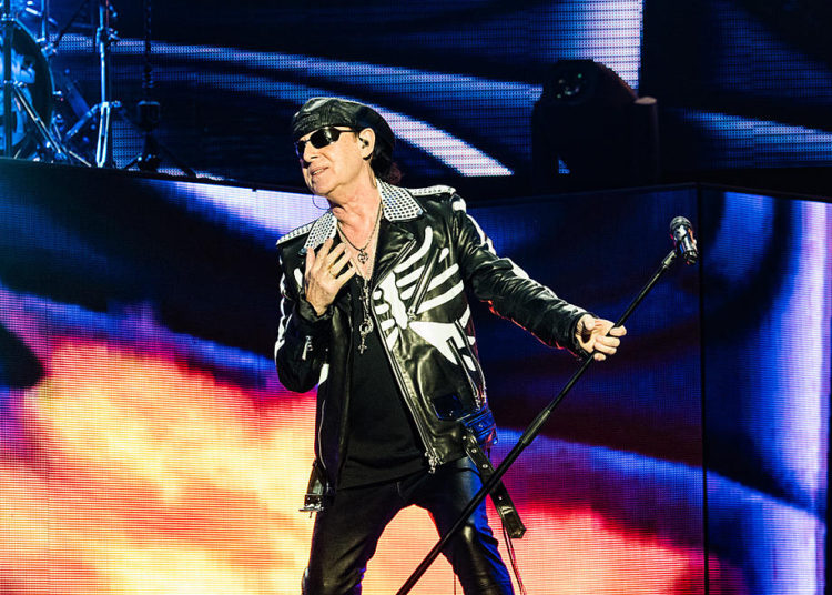 Operan de emergencia a Klaus Meine vocalista de Scorpions