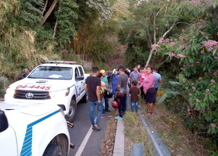 Gobierno se solidariza con familiares de víctimas de accidente en Chiltiupán
