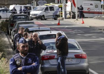 Una mujer apuñala a dos personas en Bélgica poco después de un ataque similar en Londres