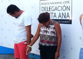 Capturan a dos traficantes de droga en Santa Ana