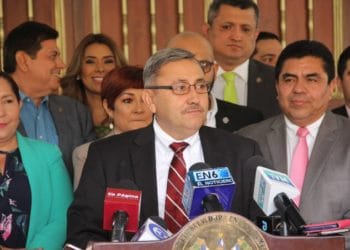 Arena pide respetar democracia y entablar un dialogar para resolver los problemas del país