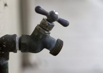 ANDA anuncia servicio irregular en Santa Tecla