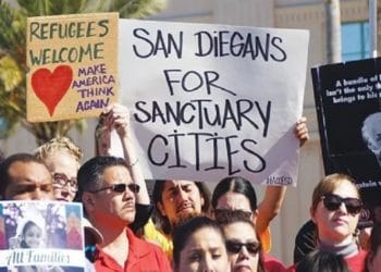 Tribunal autoriza a Trump retener fondos a ciudades “santuario”