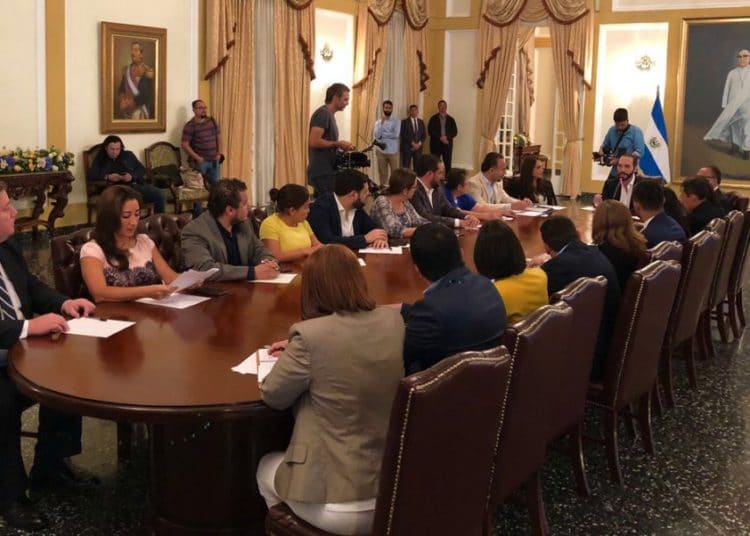 Consejo de Ministros: «Acataremos la orden emanada de la Sala de lo Constitucional»