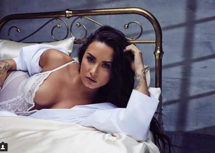 Demi Lovato contó cómo le dijo a sus padres que le gustan las mujeres