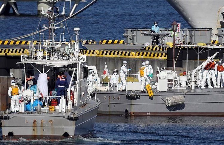 Veinte personas se han contagiado de coronavirus en el crucero japonés en cuaretena