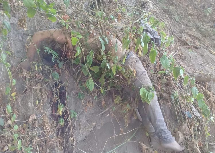 Marero cae a un precipicio y muere luego de huir de la PNC en San Martín