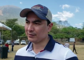 Miguel Pereira hace un llamado al diálogo y al respeto de la institucionalidad del país