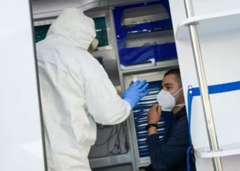 Ponen en cuarentena a otro becario salvadoreño procedente de China