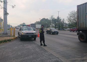 Hombre que se dirigía a trabajar en obras de construcción muere atropellado en carretera a Santa Ana